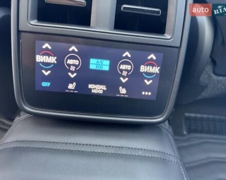 Серый Порше Тайкан, объемом двигателя 0 л и пробегом 24 тыс. км за 180000 $, фото 19 на Automoto.ua