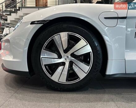 Серый Порше Тайкан, объемом двигателя 0 л и пробегом 5 тыс. км за 104000 $, фото 9 на Automoto.ua