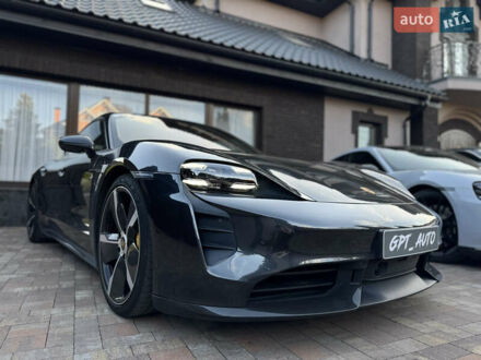 Порше Тайкан 2021 в Киеве на Automoto.ua Серый Порше Тайкан, объемом двигателя 0 л и пробегом 27 тыс. км за 85800 $, фото 1 на Automoto.ua