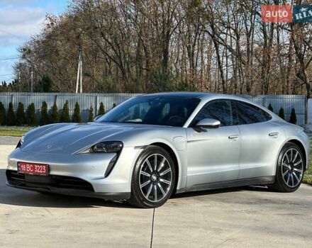 Серый Порше Тайкан, объемом двигателя 0 л и пробегом 80 тыс. км за 46600 $, фото 1 на Automoto.ua
