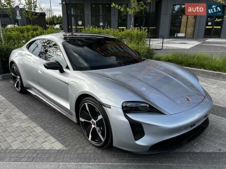 Порше Тайкан 2022 в Киеве на Automoto.ua Серый Порше Тайкан, объемом двигателя 0 л и пробегом 18 тыс. км за 56900 $, фото 1 на Automoto.ua