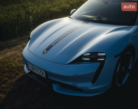 Синий Порше Тайкан, объемом двигателя 0 л и пробегом 15 тыс. км за 100000 $, фото 43 на Automoto.ua