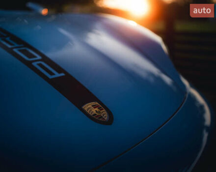 Синий Порше Тайкан, объемом двигателя 0 л и пробегом 15 тыс. км за 100000 $, фото 59 на Automoto.ua