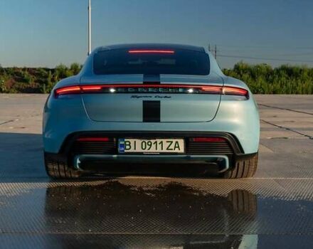 Синий Порше Тайкан, объемом двигателя 0 л и пробегом 15 тыс. км за 100000 $, фото 68 на Automoto.ua