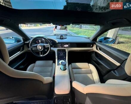 Синий Порше Тайкан, объемом двигателя 0 л и пробегом 15 тыс. км за 100000 $, фото 108 на Automoto.ua