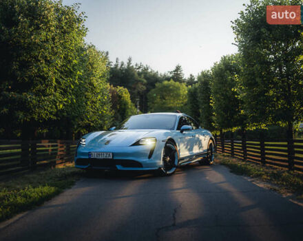 Синий Порше Тайкан, объемом двигателя 0 л и пробегом 15 тыс. км за 100000 $, фото 44 на Automoto.ua