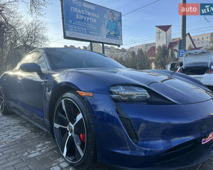 Синий Порше Тайкан, объемом двигателя 0 л и пробегом 76 тыс. км за 55000 $, фото 13 на Automoto.ua