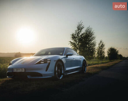 Синий Порше Тайкан, объемом двигателя 0 л и пробегом 15 тыс. км за 100000 $, фото 36 на Automoto.ua