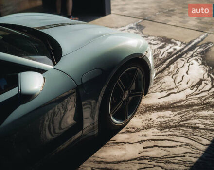 Синий Порше Тайкан, объемом двигателя 0 л и пробегом 15 тыс. км за 100000 $, фото 7 на Automoto.ua