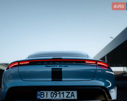 Синий Порше Тайкан, объемом двигателя 0 л и пробегом 15 тыс. км за 100000 $, фото 14 на Automoto.ua