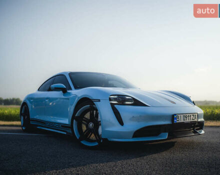 Синий Порше Тайкан, объемом двигателя 0 л и пробегом 15 тыс. км за 100000 $, фото 27 на Automoto.ua