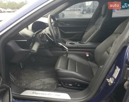 Порше Тайкан 2020 в Киеве на Automoto.ua Синий Порше Тайкан, объемом двигателя 0 л и пробегом 15 тыс. км за 20000 $, фото 6 на Automoto.ua