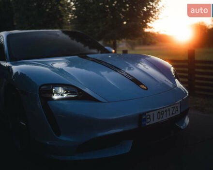 Синий Порше Тайкан, объемом двигателя 0 л и пробегом 15 тыс. км за 100000 $, фото 60 на Automoto.ua