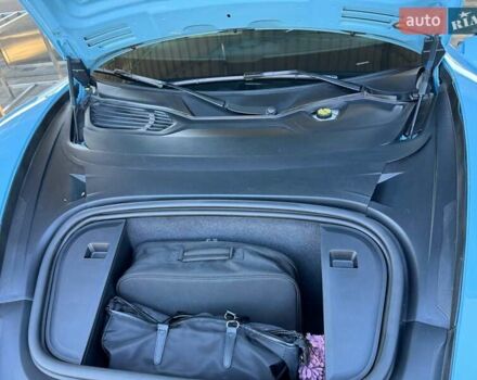 Синий Порше Тайкан, объемом двигателя 0 л и пробегом 15 тыс. км за 100000 $, фото 114 на Automoto.ua