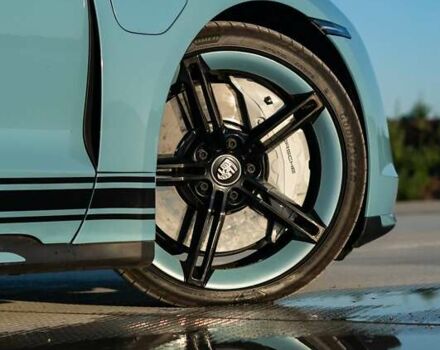 Синий Порше Тайкан, объемом двигателя 0 л и пробегом 15 тыс. км за 100000 $, фото 67 на Automoto.ua