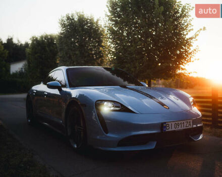 Синий Порше Тайкан, объемом двигателя 0 л и пробегом 15 тыс. км за 100000 $, фото 51 на Automoto.ua