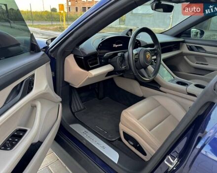 Синій Порше Тайкан, об'ємом двигуна 0 л та пробігом 82 тис. км за 59900 $, фото 11 на Automoto.ua