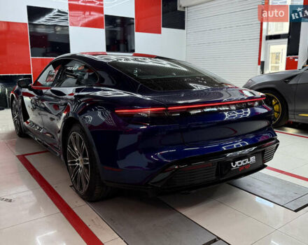 Синій Порше Тайкан, об'ємом двигуна 0 л та пробігом 55 тис. км за 57000 $, фото 7 на Automoto.ua