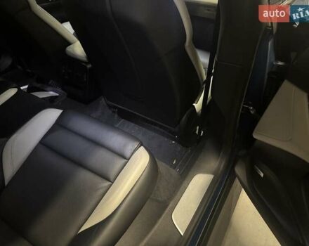 Синій Порше Тайкан, об'ємом двигуна 0 л та пробігом 21 тис. км за 71000 $, фото 7 на Automoto.ua