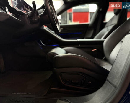 Синій Порше Тайкан, об'ємом двигуна 0 л та пробігом 55 тис. км за 57000 $, фото 9 на Automoto.ua