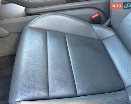 Синий Порше Тайкан, объемом двигателя 0 л и пробегом 35 тыс. км за 47900 $, фото 7 на Automoto.ua