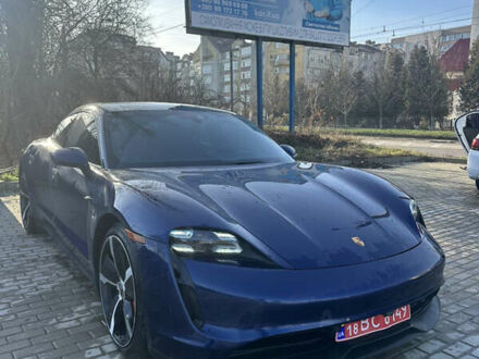 Синий Порше Тайкан, объемом двигателя 0 л и пробегом 76 тыс. км за 55000 $, фото 1 на Automoto.ua
