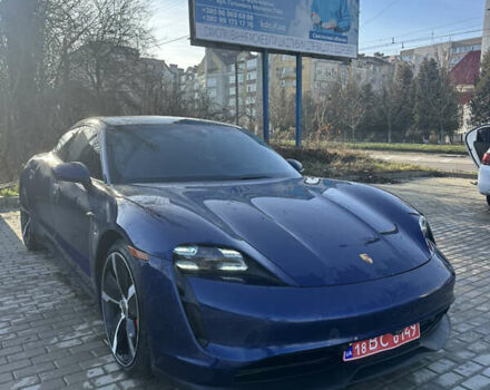 Синий Порше Тайкан, объемом двигателя 0 л и пробегом 76 тыс. км за 55000 $, фото 1 на Automoto.ua