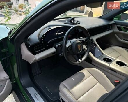 Зелений Порше Тайкан, об'ємом двигуна 0 л та пробігом 32 тис. км за 72000 $, фото 24 на Automoto.ua