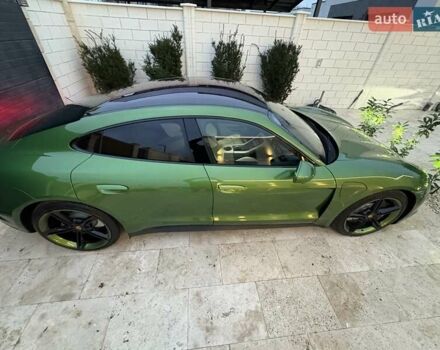 Зелений Порше Тайкан, об'ємом двигуна 0 л та пробігом 32 тис. км за 72000 $, фото 57 на Automoto.ua