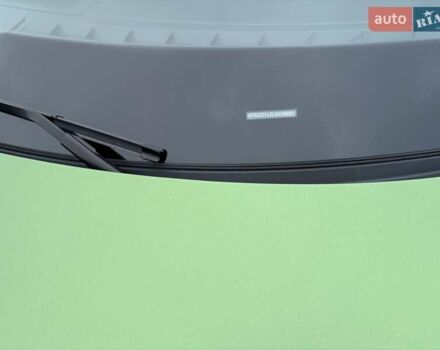 Зелений Порше Тайкан, об'ємом двигуна 0 л та пробігом 32 тис. км за 72000 $, фото 23 на Automoto.ua