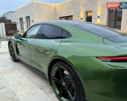 Зелений Порше Тайкан, об'ємом двигуна 0 л та пробігом 32 тис. км за 72000 $, фото 13 на Automoto.ua