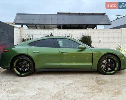 Зелений Порше Тайкан, об'ємом двигуна 0 л та пробігом 32 тис. км за 72000 $, фото 6 на Automoto.ua