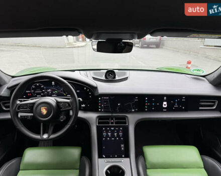 Зеленый Порше Тайкан, объемом двигателя 0 л и пробегом 9 тыс. км за 104700 $, фото 19 на Automoto.ua