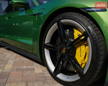Зеленый Порше Тайкан, объемом двигателя 0 л и пробегом 9 тыс. км за 104700 $, фото 14 на Automoto.ua