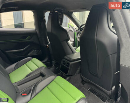 Зеленый Порше Тайкан, объемом двигателя 0 л и пробегом 9 тыс. км за 104700 $, фото 21 на Automoto.ua