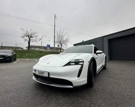 Белый Порше Taycan Cross Turismo, объемом двигателя 0 л и пробегом 81 тыс. км за 70000 $, фото 29 на Automoto.ua