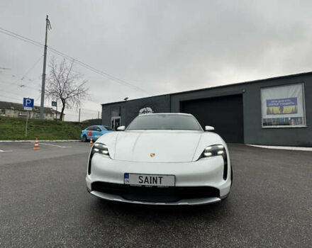Белый Порше Taycan Cross Turismo, объемом двигателя 0 л и пробегом 81 тыс. км за 70000 $, фото 30 на Automoto.ua