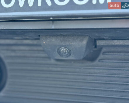 Черный Порше Taycan Cross Turismo, объемом двигателя 0 л и пробегом 15 тыс. км за 85000 $, фото 34 на Automoto.ua