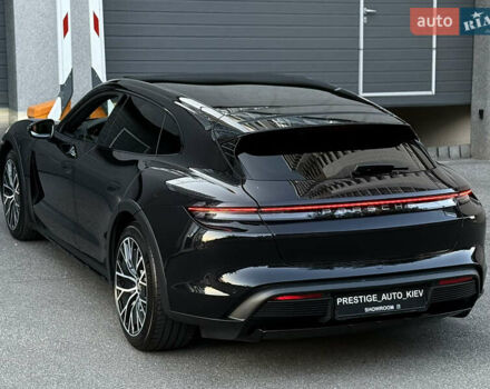 Черный Порше Taycan Cross Turismo, объемом двигателя 0 л и пробегом 15 тыс. км за 85000 $, фото 20 на Automoto.ua