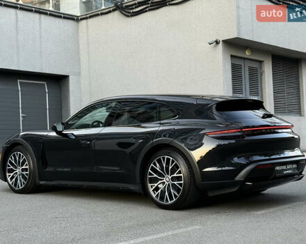 Черный Порше Taycan Cross Turismo, объемом двигателя 0 л и пробегом 15 тыс. км за 85000 $, фото 40 на Automoto.ua