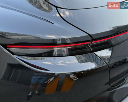 Черный Порше Taycan Cross Turismo, объемом двигателя 0 л и пробегом 15 тыс. км за 88000 $, фото 39 на Automoto.ua