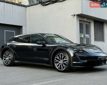 Черный Порше Taycan Cross Turismo, объемом двигателя 0 л и пробегом 15 тыс. км за 85000 $, фото 13 на Automoto.ua