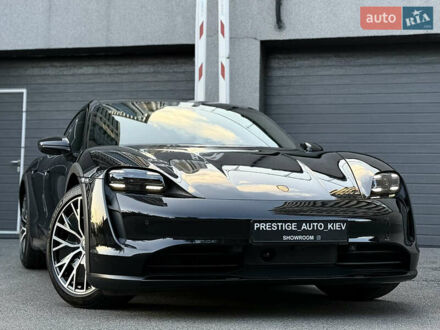 Черный Порше Taycan Cross Turismo, объемом двигателя 0 л и пробегом 15 тыс. км за 85000 $, фото 1 на Automoto.ua