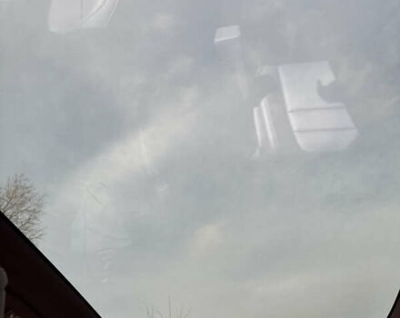 Фиолетовый Порше Taycan Cross Turismo, объемом двигателя 0 л и пробегом 29 тыс. км за 70000 $, фото 27 на Automoto.ua