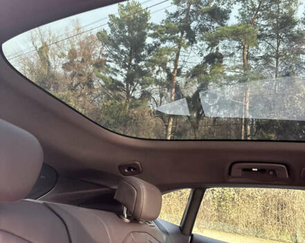 Фиолетовый Порше Taycan Cross Turismo, объемом двигателя 0 л и пробегом 29 тыс. км за 70000 $, фото 32 на Automoto.ua