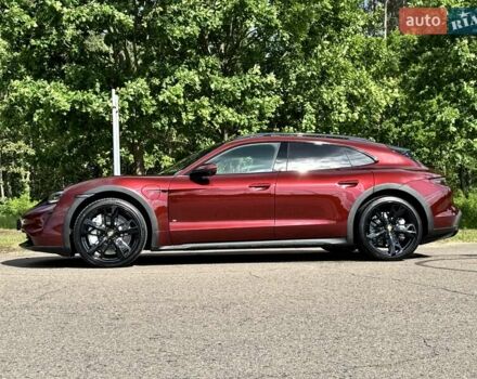 Червоний Порше Taycan Cross Turismo, об'ємом двигуна 0 л та пробігом 72 тис. км за 61500 $, фото 18 на Automoto.ua