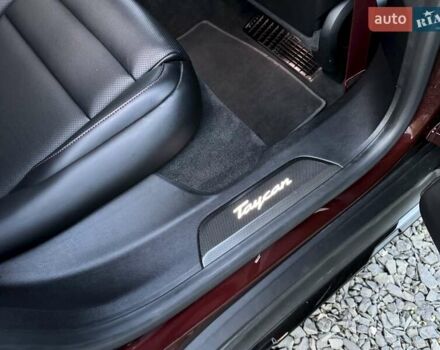 Червоний Порше Taycan Cross Turismo, об'ємом двигуна 0 л та пробігом 72 тис. км за 61500 $, фото 62 на Automoto.ua