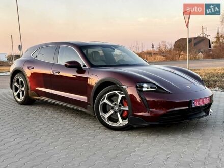 Порше Taycan Cross Turismo 2021 в Киеве на Automoto.ua Красный Порше Taycan Cross Turismo, объемом двигателя 0 л и пробегом 106 тыс. км за 57500 $, фото 1 на Automoto.ua