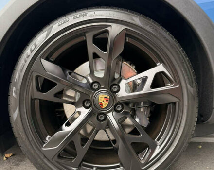 Порше Taycan Cross Turismo, объемом двигателя 0 л и пробегом 29 тыс. км за 82500 $, фото 8 на Automoto.ua