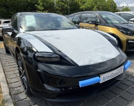 Порше Taycan Cross Turismo, объемом двигателя 0 л и пробегом 0 тыс. км за 150957 $, фото 10 на Automoto.ua